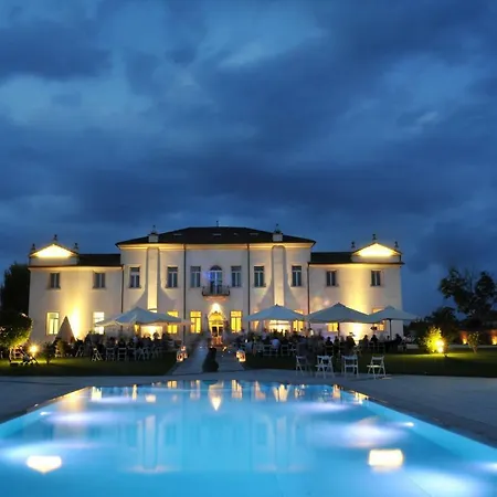 Cornaro Tourist Hotel